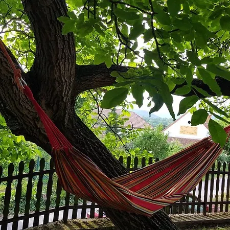 Vakantiehuis Pincedombi Cserepfalu